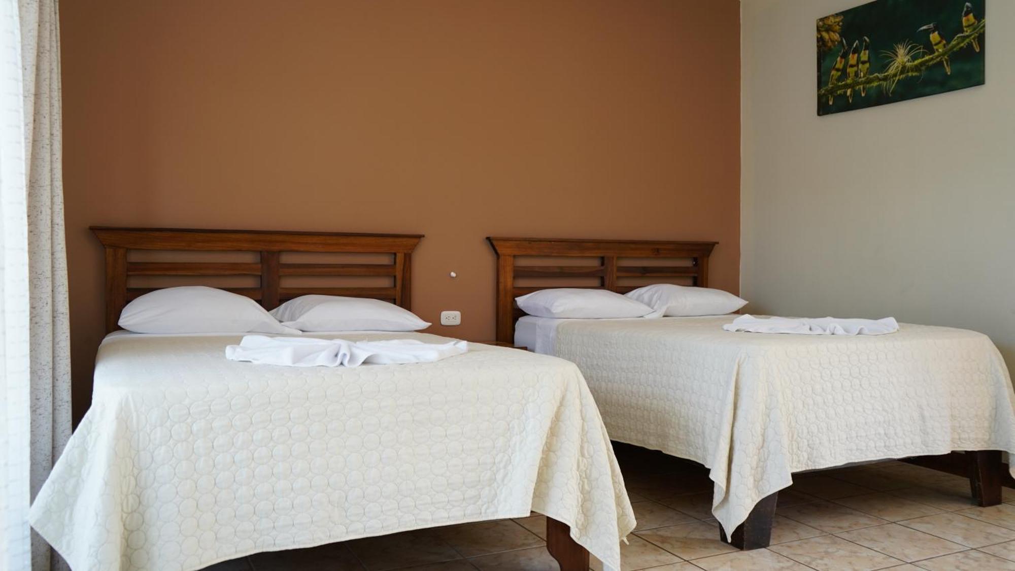 Hotel Pacuare Siqurres Da Alegria Esterno foto