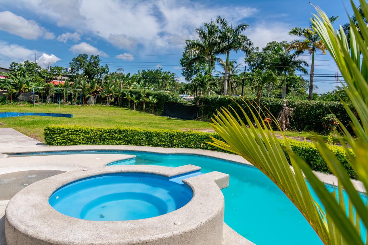 Hotel Pacuare Siqurres Da Alegria Esterno foto